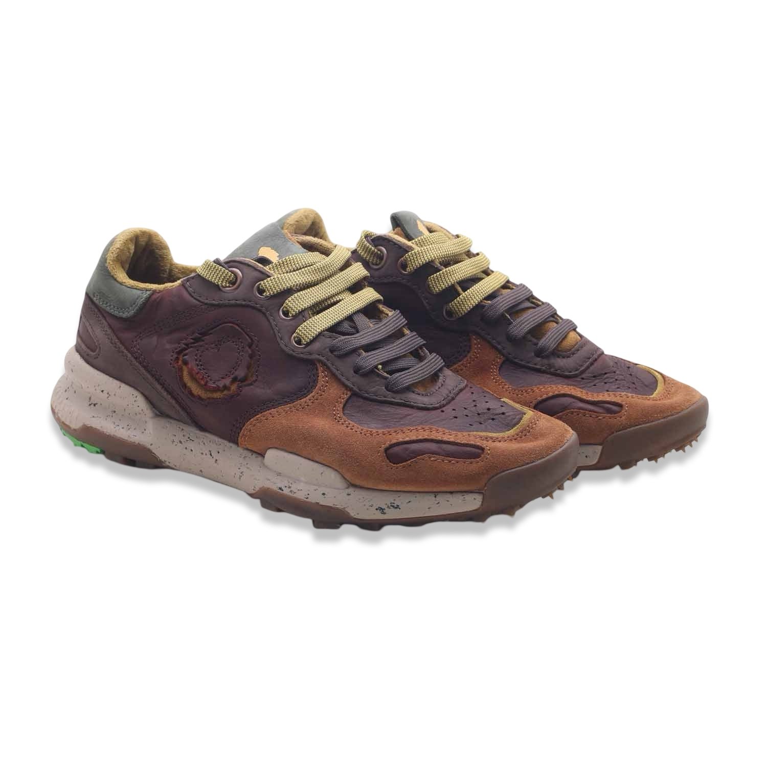 30585-47681-scarpa_6.jpg Satorisan Pull Up Brown - Image 1